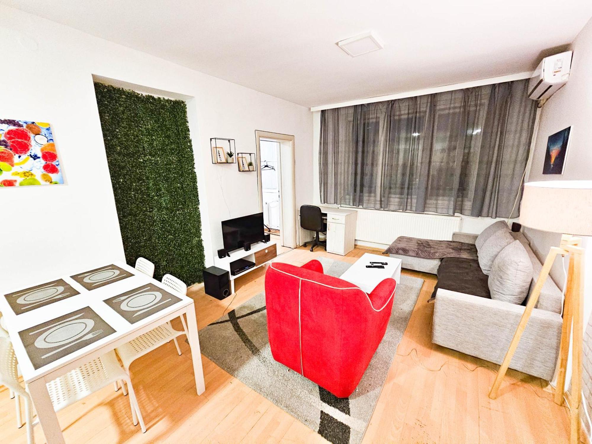 Central Apartments Skopje Ngoại thất bức ảnh